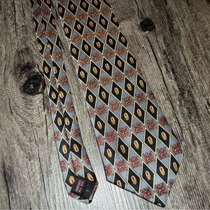 All SILK Handmade Raphael Roma Milano Tie Great Condition Beautiful Pattern